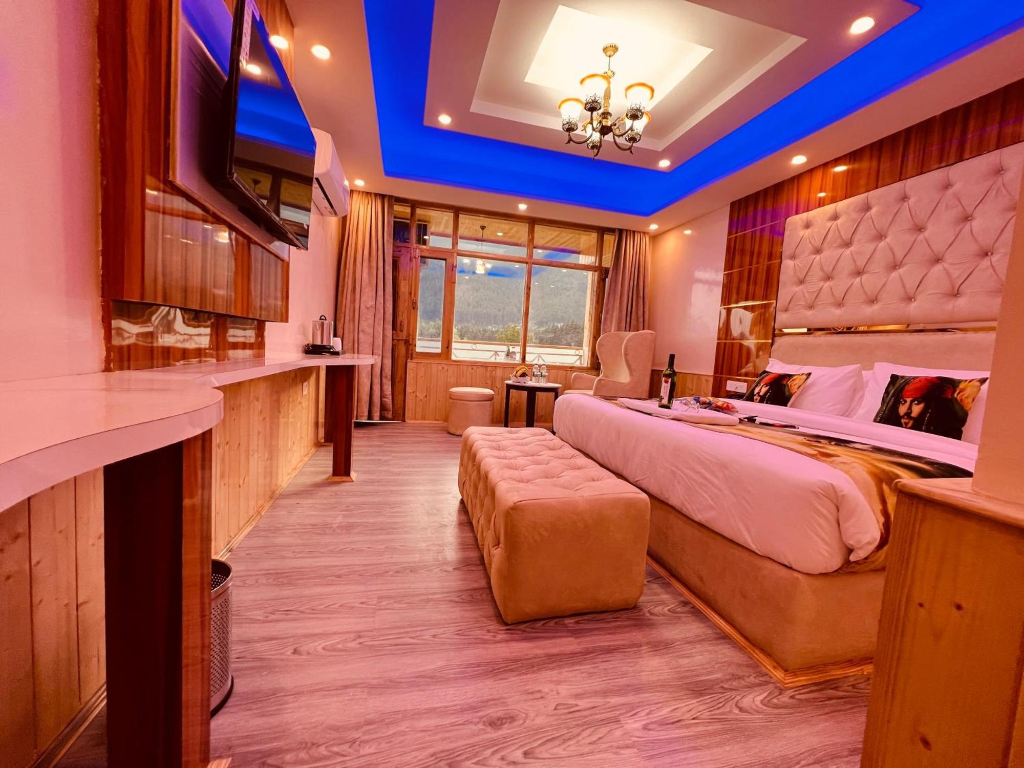 Hill River Resort - Central Heated & Air Cooled - Near Mall Road , Best Property Of Manali 2024- 2025 Exterior photo