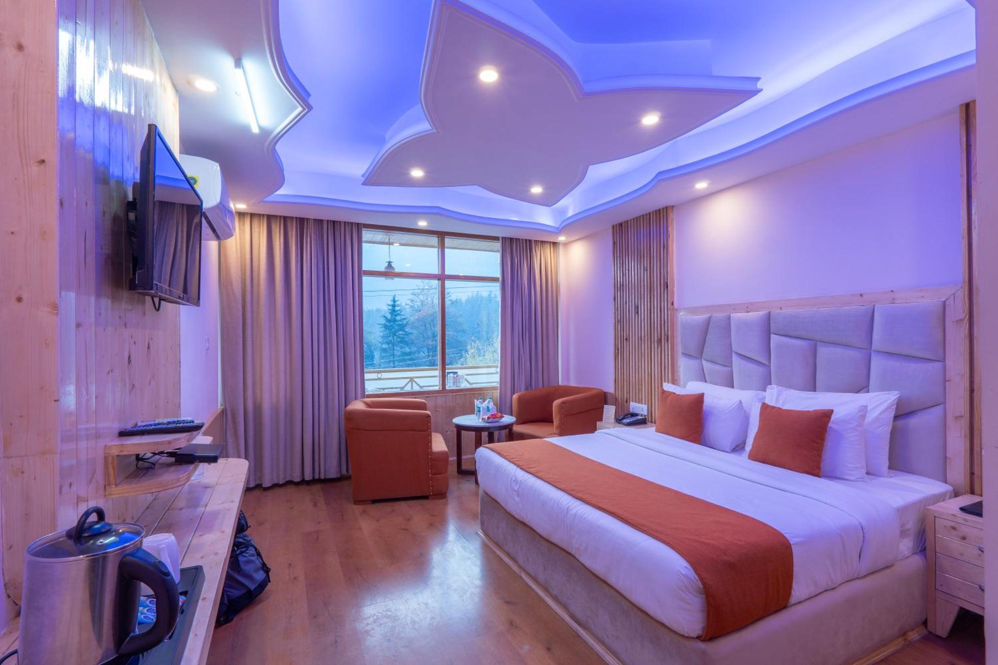 Hill River Resort - Central Heated & Air Cooled - Near Mall Road , Best Property Of Manali 2024- 2025 Exterior photo
