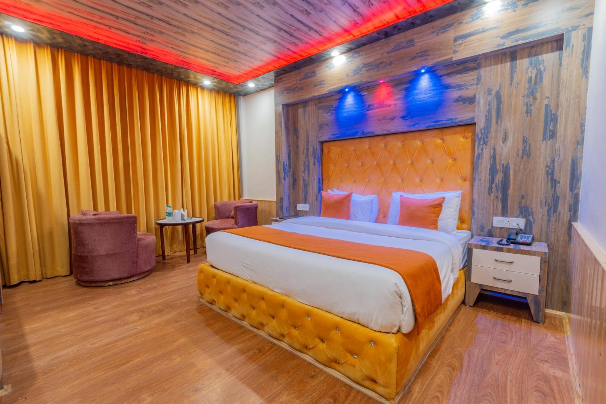 Hill River Resort - Central Heated & Air Cooled - Near Mall Road , Best Property Of Manali 2024- 2025 Exterior photo