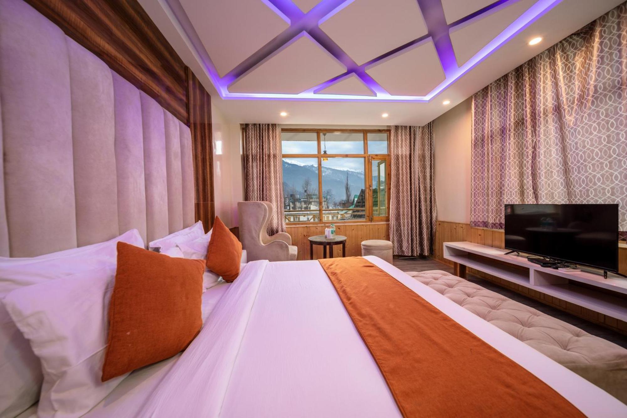 Hill River Resort - Central Heated & Air Cooled - Near Mall Road , Best Property Of Manali 2024- 2025 Exterior photo